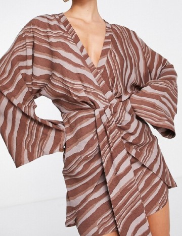 Rochie scurta Pretty Lavish, maro