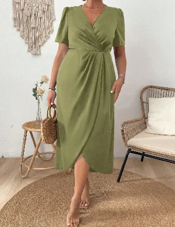 Rochie medie SHEIN CURVE, verde Verde