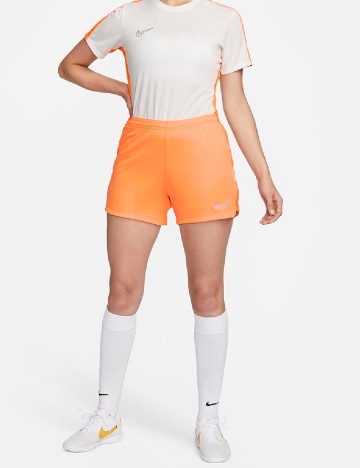 Pantaloni scurti Nike, portocaliu
