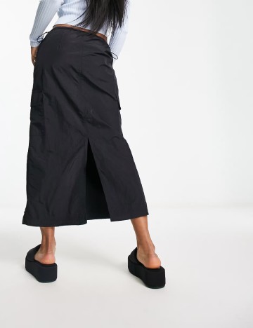 Fusta Stradivarius, negru