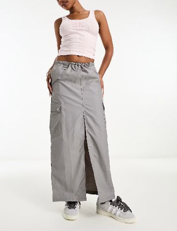 Fusta Stradivarius, gri