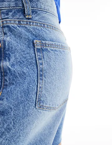 Pantaloni scurti Bershka, albastru Albastru
