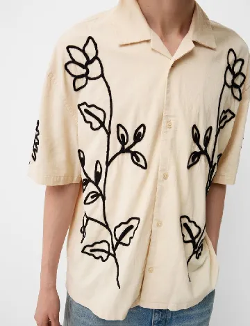 Camasa Bershka, crem Crem