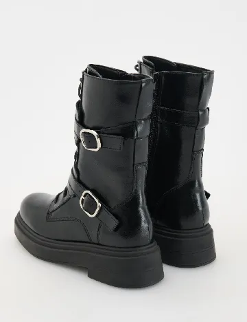 Ghete Reserved, negru Negru