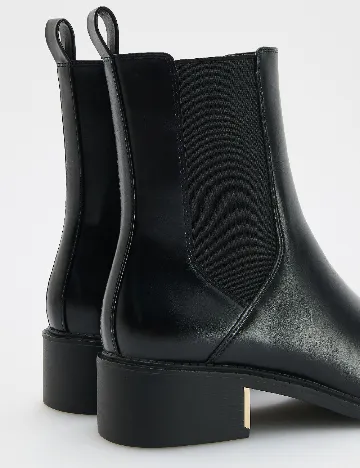 Ghete Reserved, negru Negru