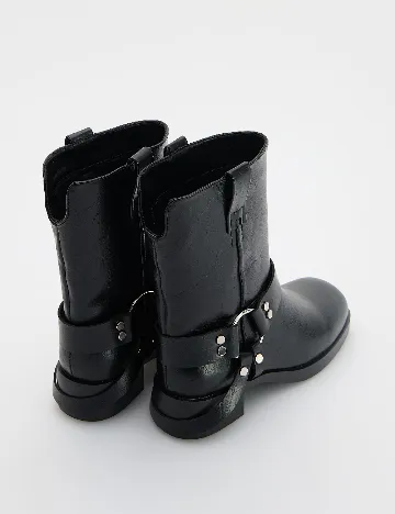 Ghete Reserved, negru Negru