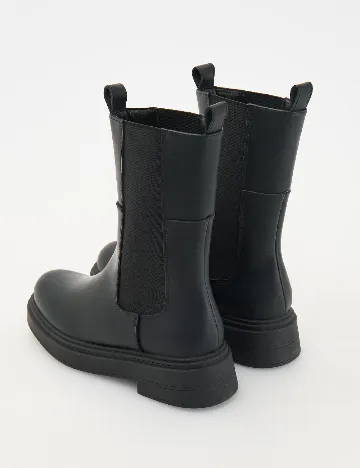Ghete Reserved, negru Negru