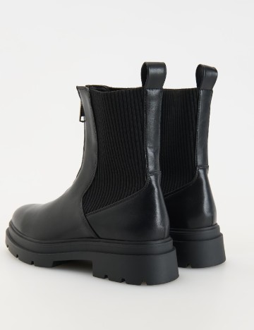 Ghete Reserved, negru