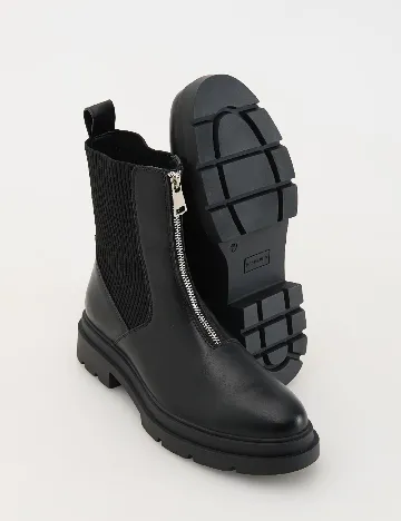 Ghete Reserved, negru Negru