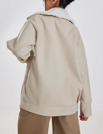 Jacheta PrettyLittleThing, crem Crem