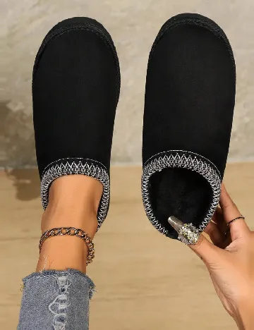 Saboti SHEIN, negru Negru