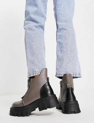 Ghete Public Desire, gri