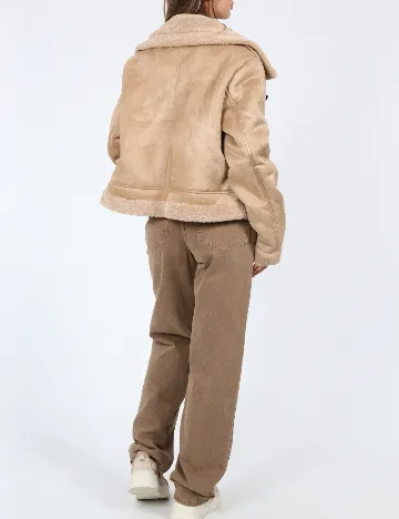 Jacheta Stradivarius, crem Crem