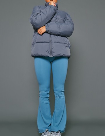 Geaca PrettyLittleThing, albastru