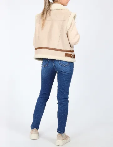 Vesta Vero Moda, crem Crem