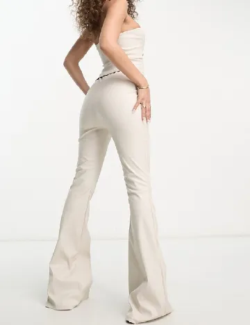 Pantaloni ASOS, crem Crem