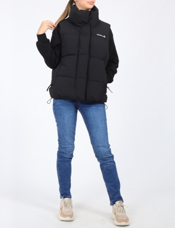Vesta IQ, negru