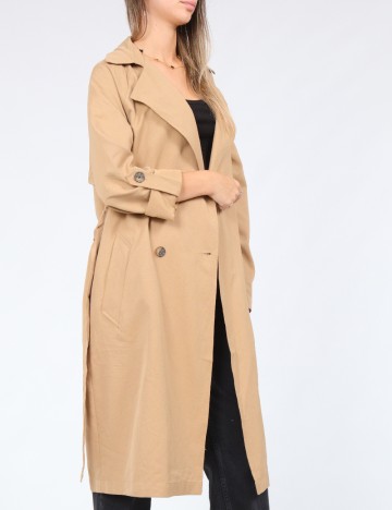 Trench Stradivarius, maro