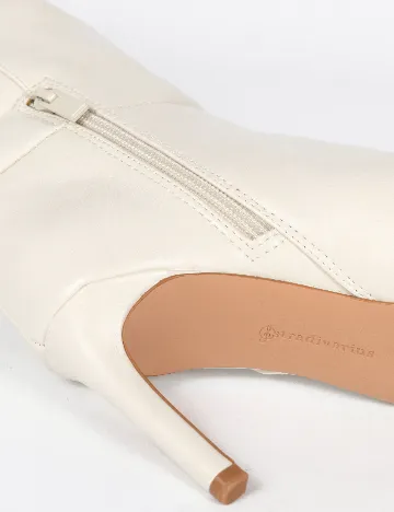 Cizme Stradivarius, crem Crem
