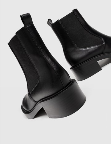 Ghete Stradivarius, negru