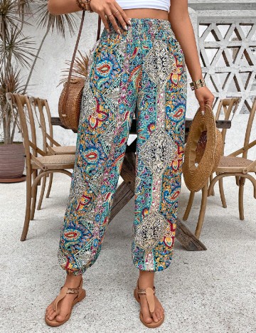 Pantaloni SHEIN, mix culori