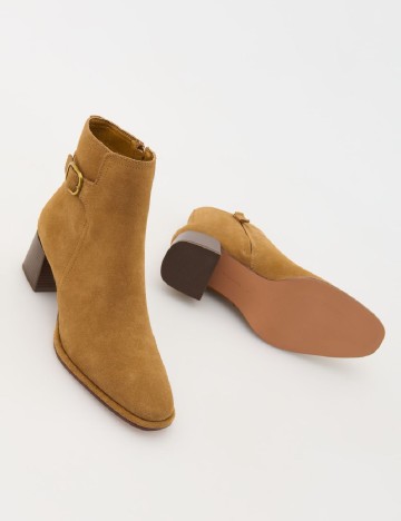 Botine Reserved, maro