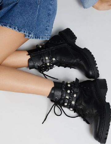 Ghete Bershka, negru