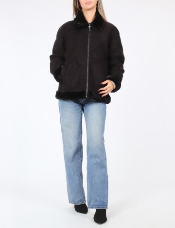 Jacheta Zara, negru