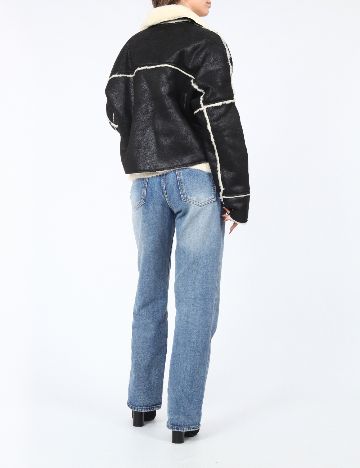 Jacheta Zara, negru