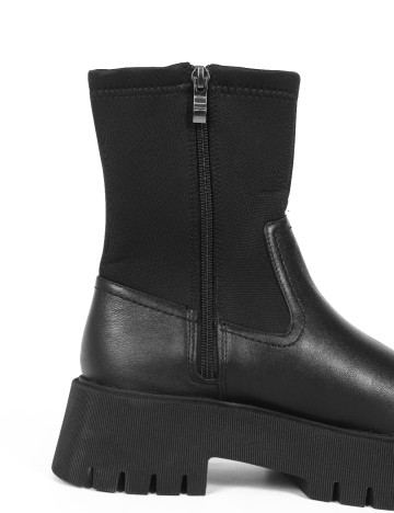 Ghete Stradivarius, negru