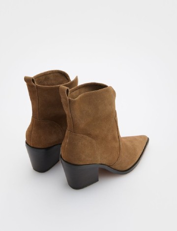 Botine Reserved, maro