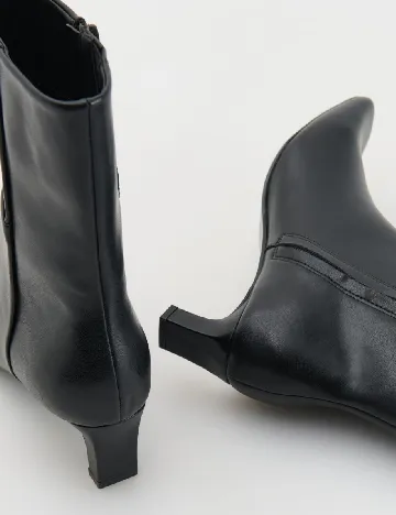 Botine Reserved, negru Negru
