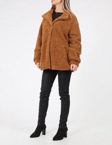 Jacheta Vero Moda, maro