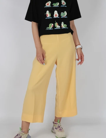 Pantaloni Vero Moda, galben